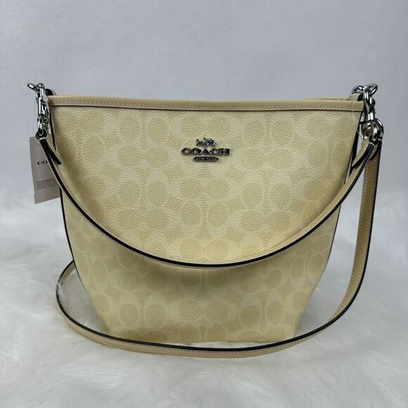 Coach City Bucket Bag Shoulder & Crossbody In Signature Canvas/Hay CT800 NWT - Picture 2 of 10